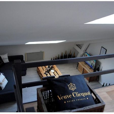 Apartamento Studio Champagne Reims Exterior foto